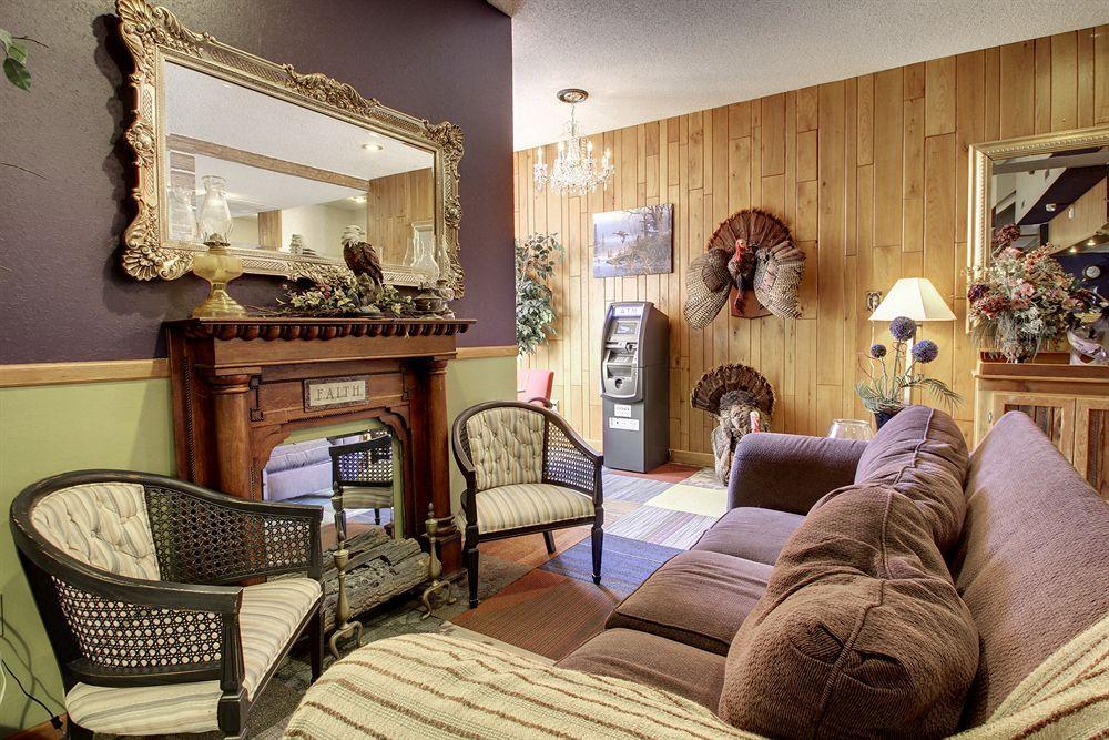 Eagle'S Nest Hotel & Conference Center Quincy Esterno foto