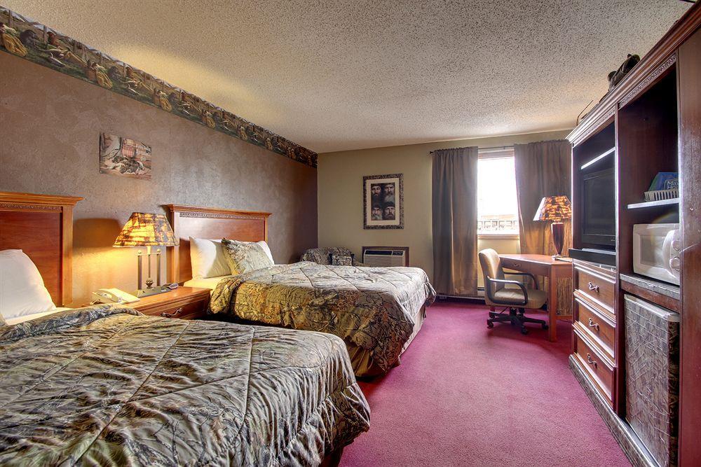 Eagle'S Nest Hotel & Conference Center Quincy Esterno foto