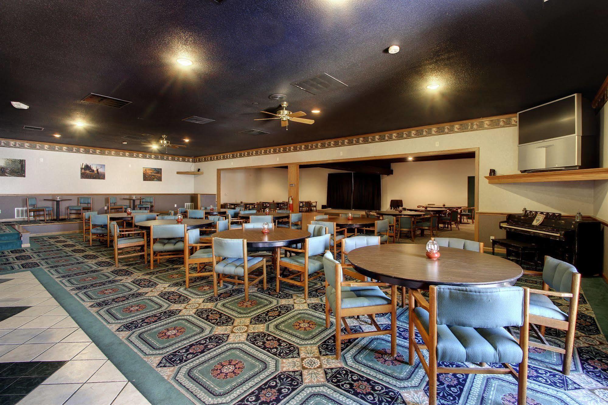 Eagle'S Nest Hotel & Conference Center Quincy Esterno foto